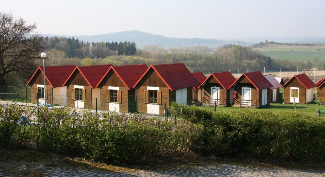 Camping V Raji - Palda Rovensko pod Troskami Экстерьер фото